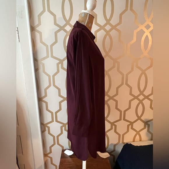 Vince cranberry size 8 tunic 100% silk - Picture 4 of 10